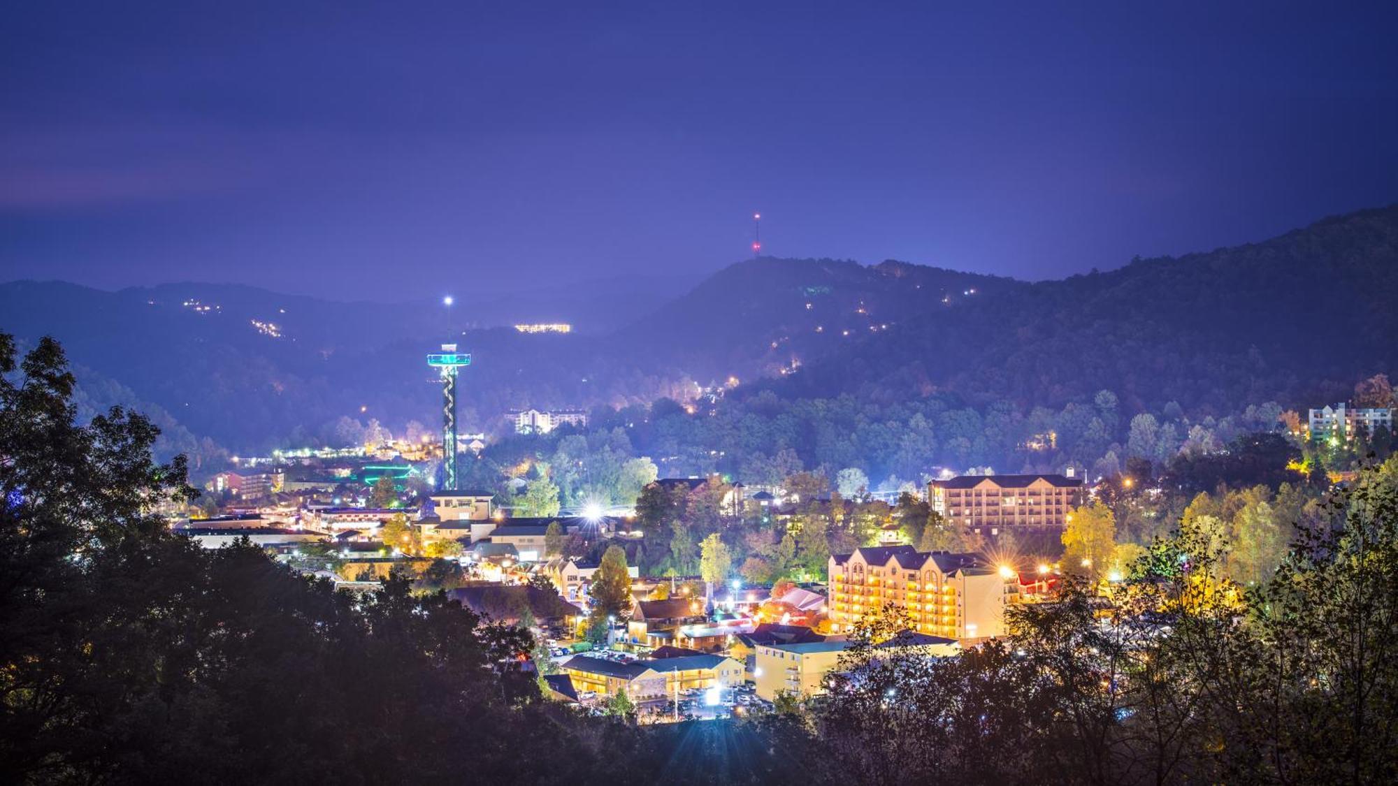 River Song, Near River, Hot Tub, Foosball, Wifi 1089 Free Tickets Each Paid Day, Dollywood And More Севьервилл Экстерьер фото